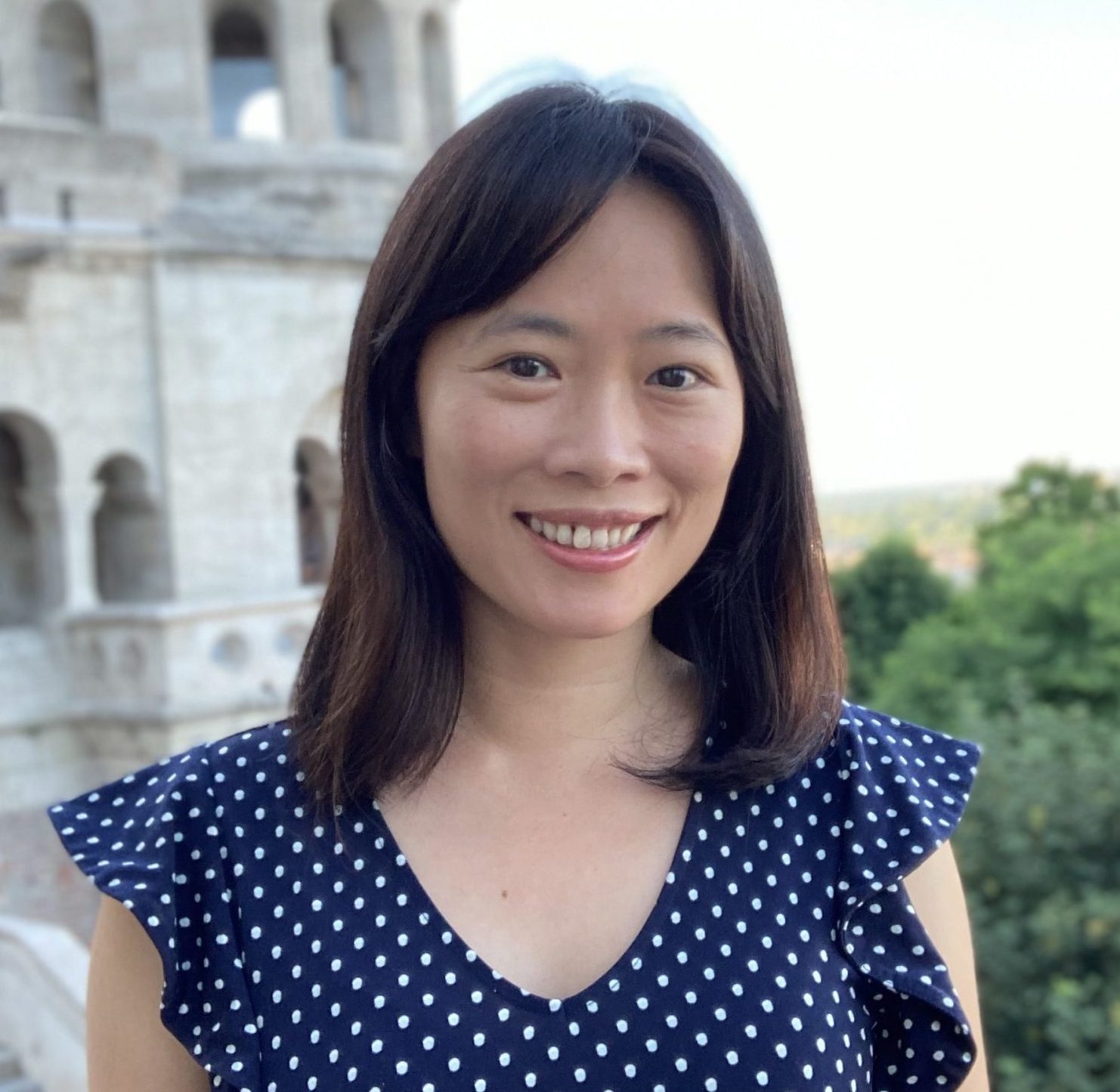 Yawen Lei